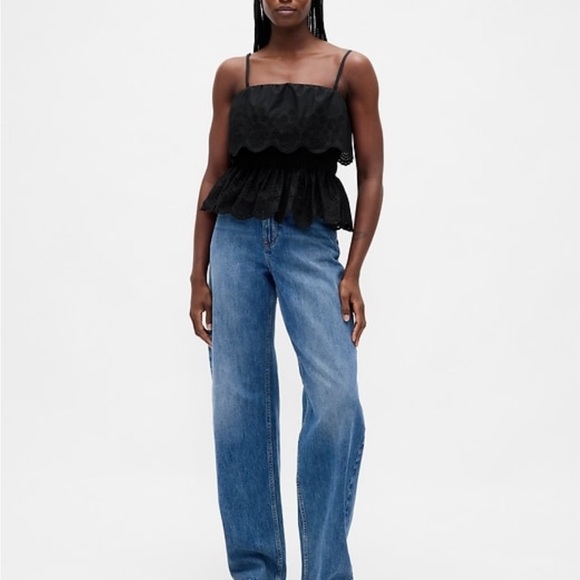 GAP Poplin Ruffle Eyelet Top - Picture 2 of 4